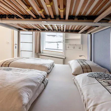 Haus Lorez B-5 *